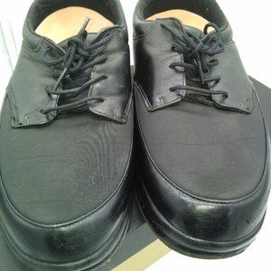 P.W. Minor Men's Orthopedic Comfort - Size 11.5 3W